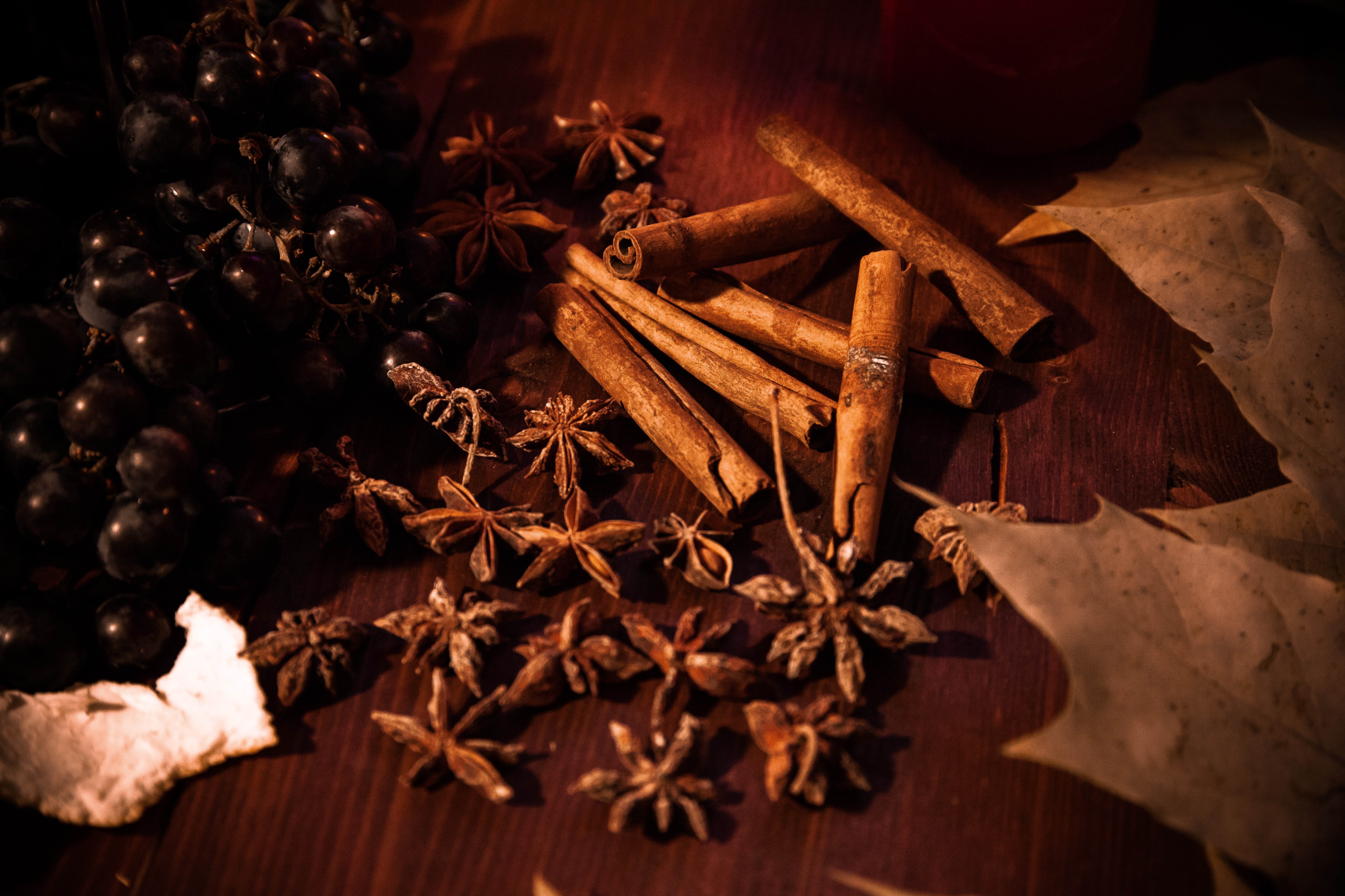 cinnamon, the perfect holiday warming spice